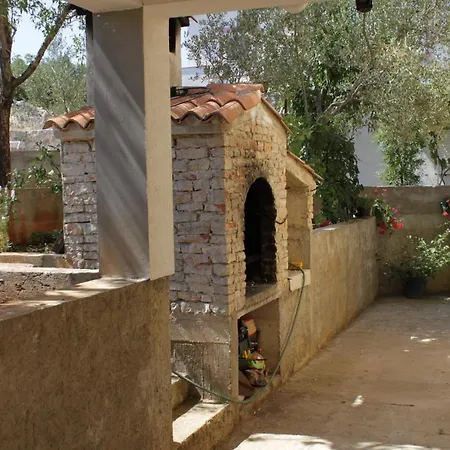 With Parking Space Sali, Dugi Otok - 8152 *