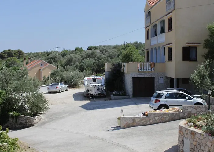 Apartmán With Parking Space Sali, Dugi Otok - 8152 *