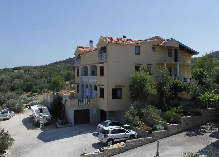 With Parking Space Sali, Dugi Otok - 8152 * 萨利