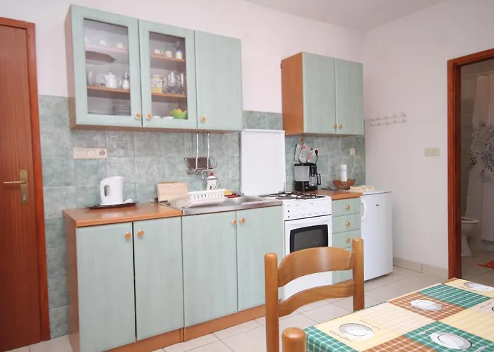 With Parking Space Sali, Dugi Otok - 8152 *