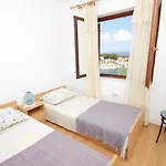 With Parking Space Sali, Dugi Otok - 8152 شقة *