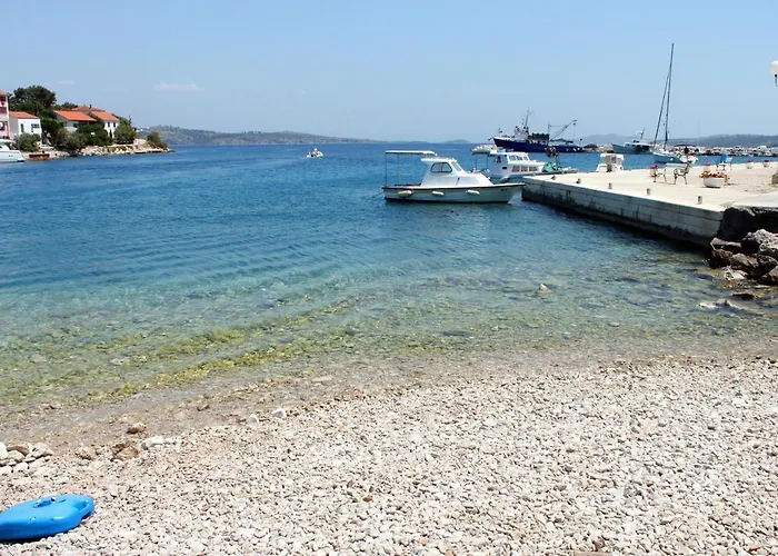 With Parking Space Sali, Dugi Otok - 8152 Сали